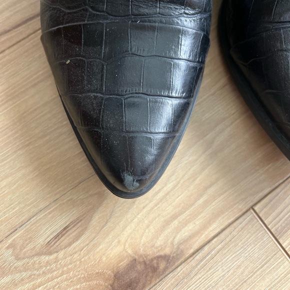 SOLD Vagabond Marja Croc Embossed Bootie - Picture 4 of 7